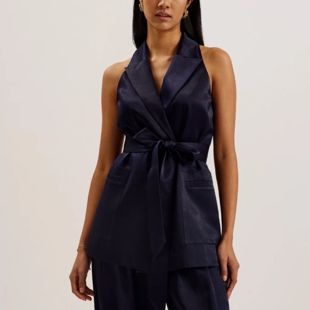 New! Fits Larger! Ted Baker Elegant Navy Women's vest size 0 fits size 6